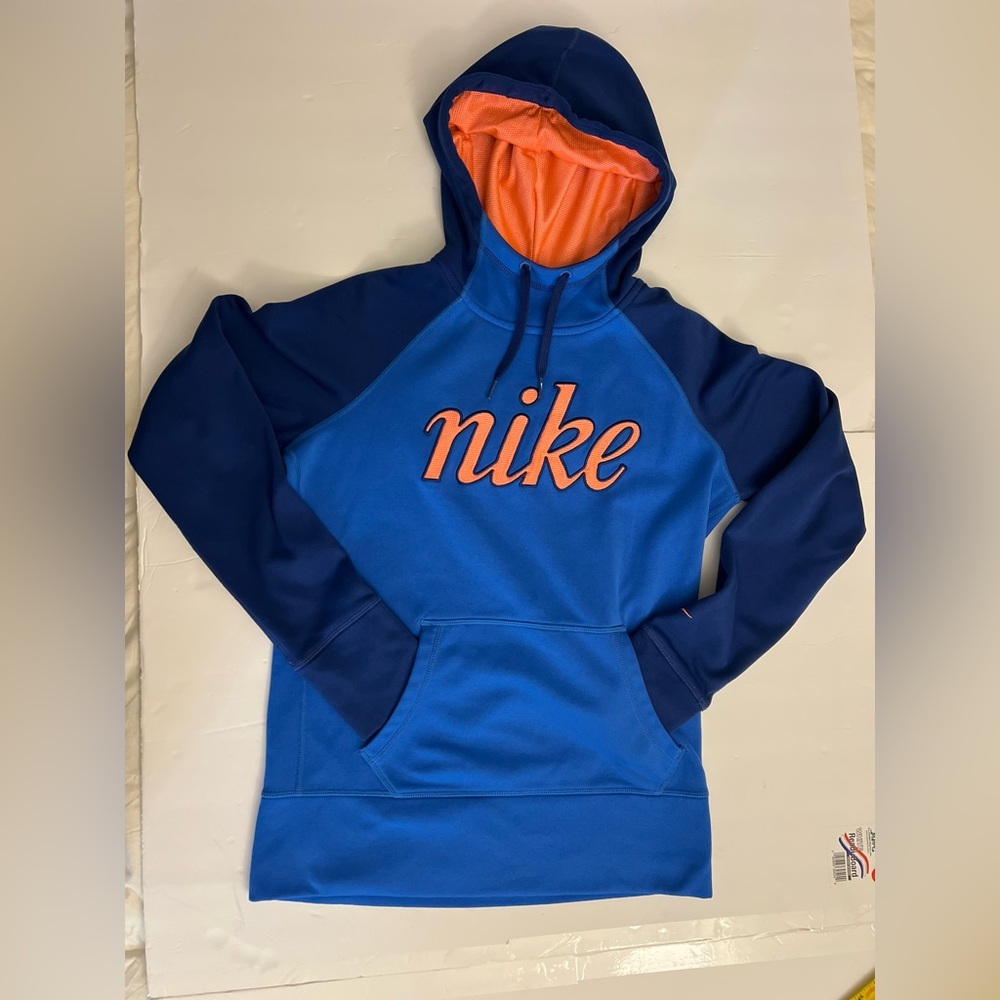 Nike Hoodie in Blue with pink Details